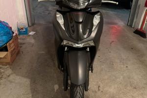Honda sh 150 i sport abs