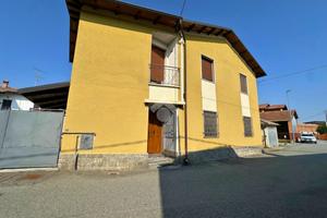CASA SEMINDIPENDENTE A FORMIGLIANA