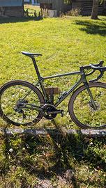 Bici da strada Giant Advance Disc pro 1