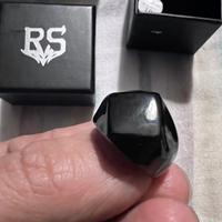 Anello marca R&S nero in acciaio inox nuovo