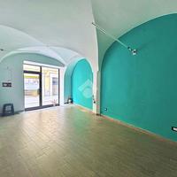 NEGOZIO A NOVI LIGURE