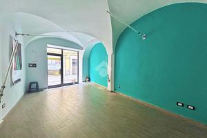 NEGOZIO A NOVI LIGURE
