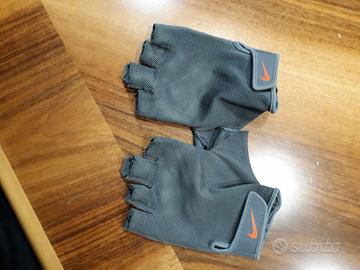 GUANTI DA ALLENAMENTO PER PALESTRA NIKE