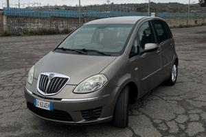 Lancia Musa 1.3 Multijet anno 2010