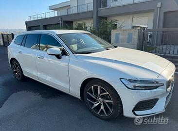 Volvo V60 D4 Momentum Business Pro
