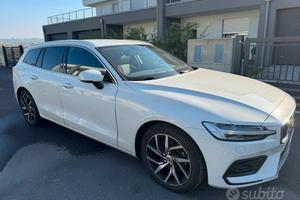 Volvo V60 D4 Momentum Business Pro