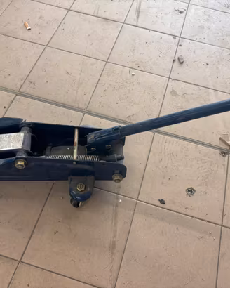 Crick Sollevatore per Auto 2 Tonnellate