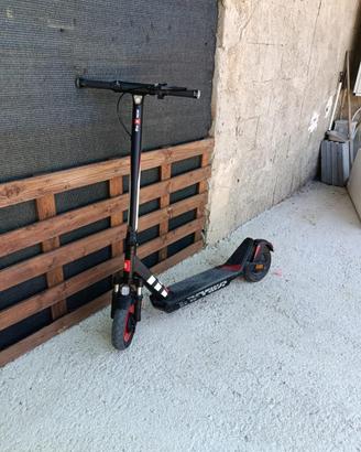 Monopattino elettrico Aprilia