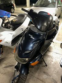 Aprilia sr 150