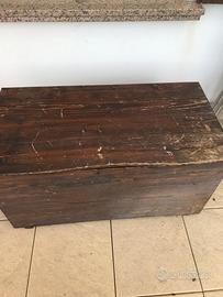 BAULE/CASSAPANCA IN LEGNO DA RESTAURARE