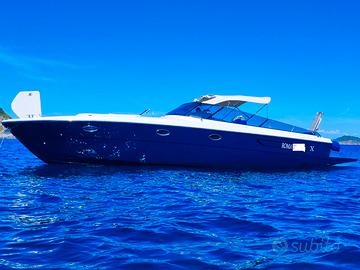 Itama charter di lusso