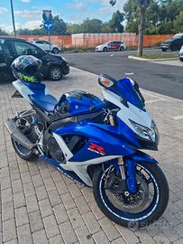 Suzuki GSX R 600 k8