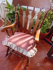 sedia a dondolo in legno massello