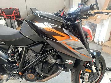 Ktm super duke 1290