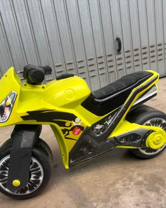 Moto bimbo
