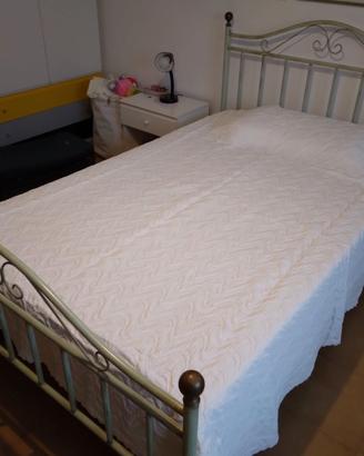 Letto Cosatto una piazza e mezza con rete a doghe