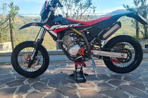fantic 125 4T motard