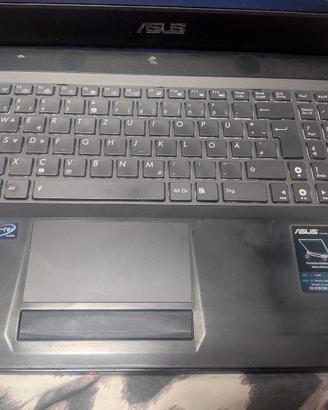 Asus G73J Gaming Laptop