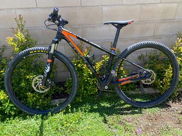 Mtb 29 Focus Raven carbonio