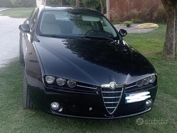 Alfa Romeo 159, come nuova.