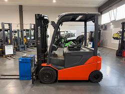CARRELLO ELEVATORE ELETTRICO TOYOTA 25 QUINTALI