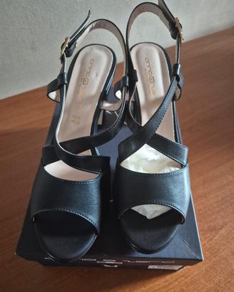 Sandali blu n 40