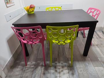 tavolo Ikea marrone scuro  allungabile 