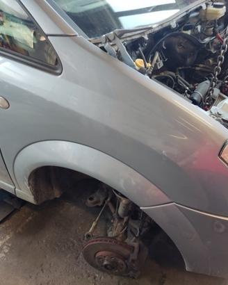 Parafango sinistro OPEL MERIVA del 2004