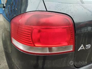 Fanale posteriore sinistro AUDI A3 del 2005