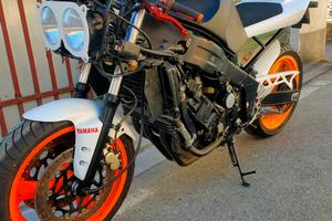 Yamaha fzr 1000cc - 1988