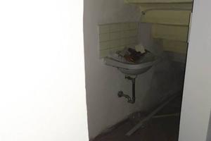 Attività / Licenza di 25 m² con 1 locale a Città d