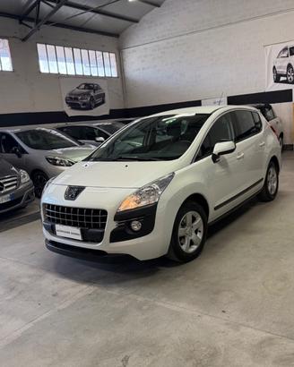 Peugeot 3008 1.6 HDi 112CV cambio robotizzato Prem