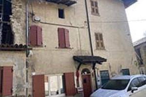 Immobile in asta di 120 m² con 5 locali a Silvano 
