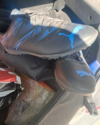 Scarpe calcetto