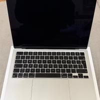 MacBook Air M2