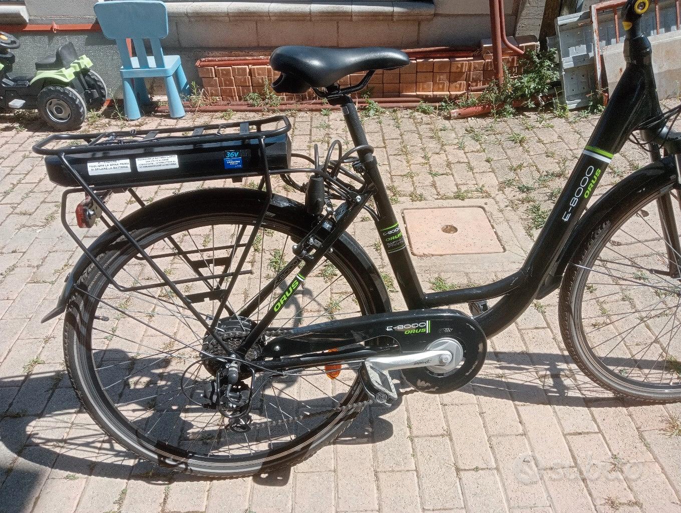 Velo Electrique Bicicletta Elettrica Carrefour Bici Elettrica Velo Orus E8000 ORUS Feu Vert Or Carrefour Bicycle