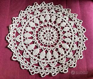 Lavorazione Artigianale all Uncinetto 