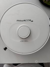 robot aspirapolvere e lavapavimenti