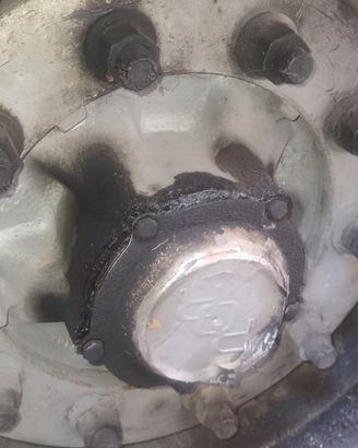 Ruota completa per autotreno 385 /65 E 22,5
