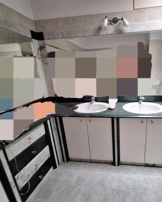 bagno marmo e legno