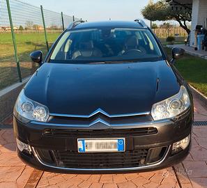 Citroen C5 SW Tourer diesel 2200 cc kw 150