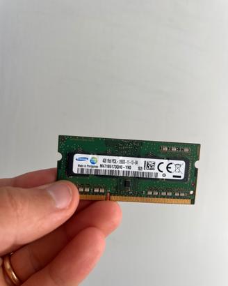 RAM 4 GB DDR3 Samsung (come nuova )