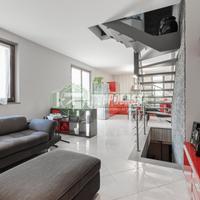 VILLA BIFAMILIARE VIA PASCOLI