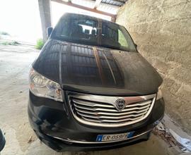Lancia Voyager