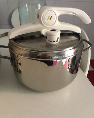 pentola a pressione mai usata