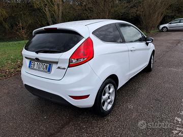 FORD FIESTA  GPL BELLA
