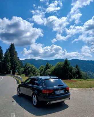 Audi a4 b8 , anno 2009 F.AP attivo 