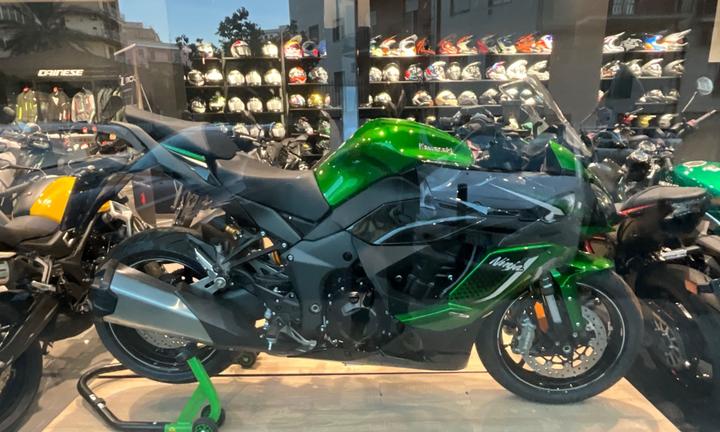 Kawasaki Ninja 1100 SX SE ANNO 2025 NUOVA