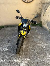 Xt 660