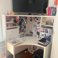 Mobile studio angolare Ikea Micke